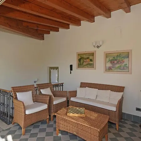 Terrazza Vista Lago In Centro Gardone Riviera