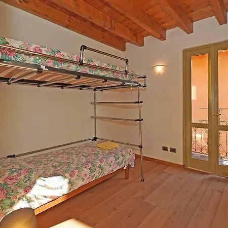 Terrazza Vista Lago In Centro *